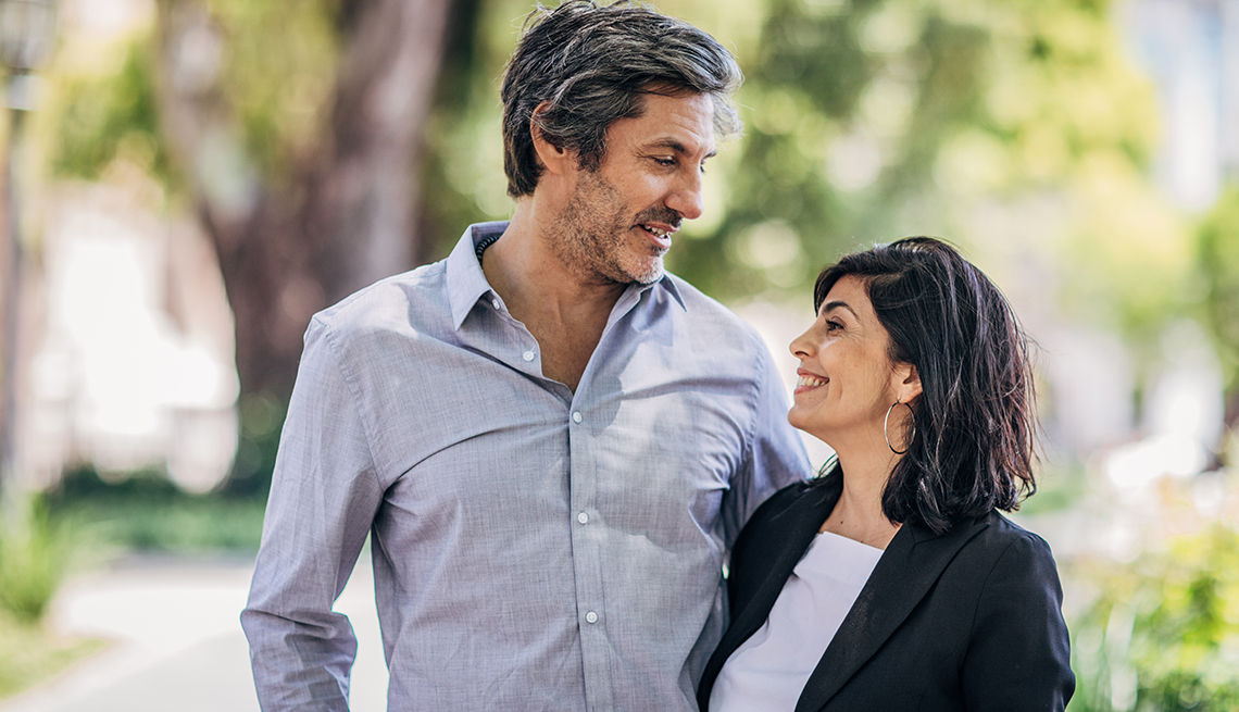  couple in love walking in the city